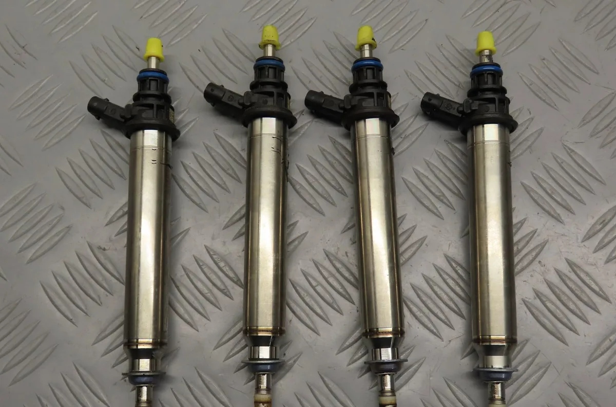 Injecteur Mercedes-benz CLASSE A (W176) A 180 (176.042) (2012-2018) occasion