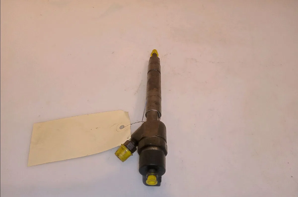 Injecteur Mercedes-benz CLASSE C Coupe Sport (CL203) C 220 cdi (203.708) (2004-2008) 3 portes occasion