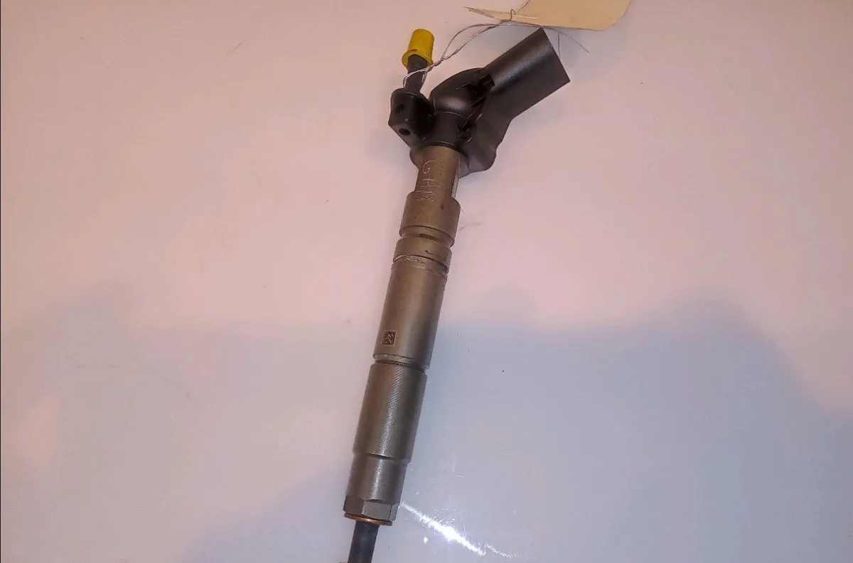 Injecteur Mercedes-benz CLK Décapotable (A209) Clk 320 cdi (209.420) (2005-2010) occasion