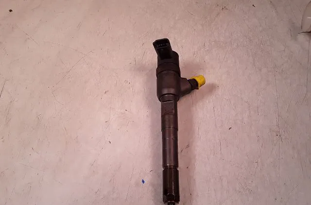Injecteur Opel CORSA C (X01) 1.3 cdti (f08, f68) (2003-2009) occasion