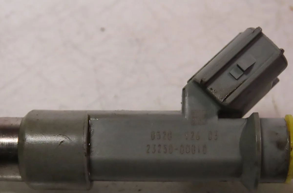 Injecteur Peugeot 107 (PM_, PN_) 1.0 (2005-2014) 3 portes occasion