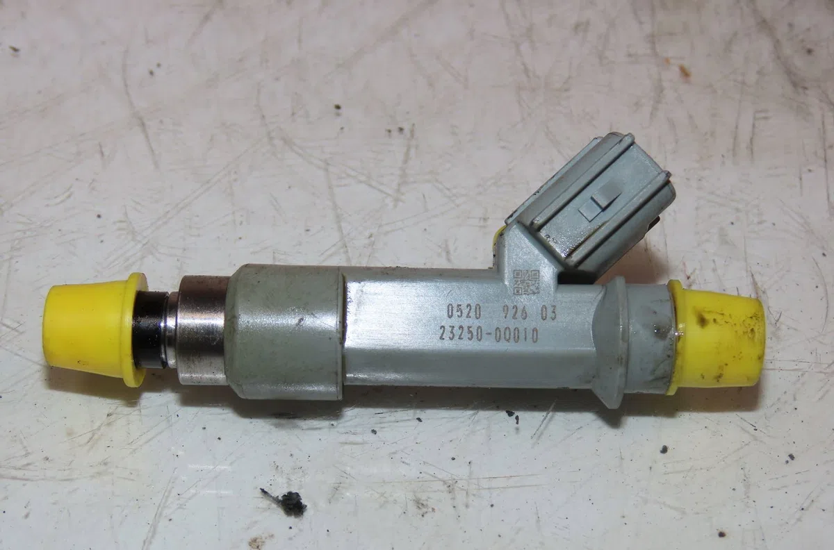 Injecteur Peugeot 107 (PM_, PN_) 1.0 (2005-2014) 3 portes occasion