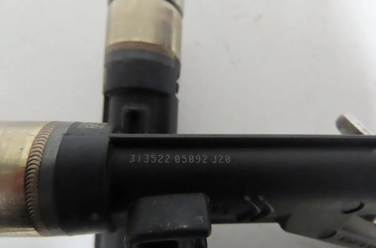Injecteur Peugeot 2008 I (CU_) 1.2 thp 110 - puretech 110 (2015) 5 portes occasion