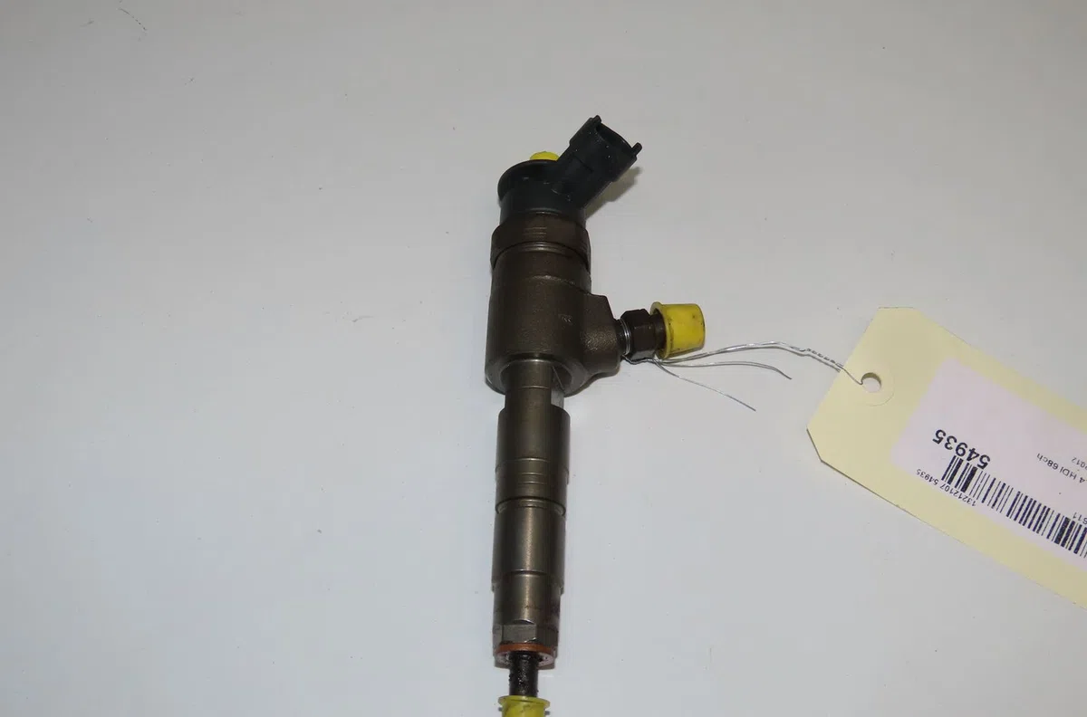 Injecteur Peugeot 208 I (CA_, CC_) 1.4 hdi (2012) 3 portes occasion