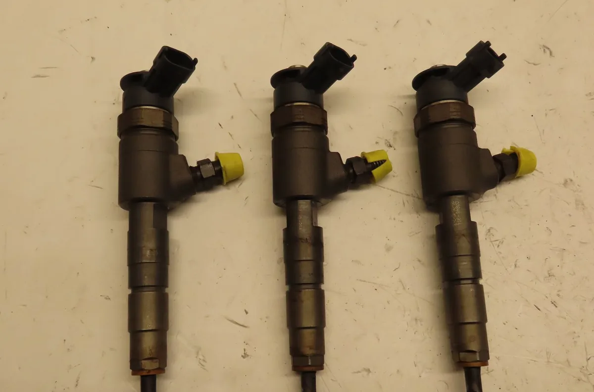 Injecteur Peugeot 3008 Monospace (0U_) 1.6 bluehdi 120 (2014-2016) occasion
