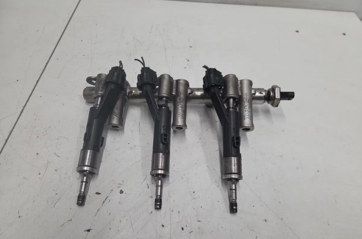 Injecteur PEUGEOT 308 2 PHASE 2 occasion