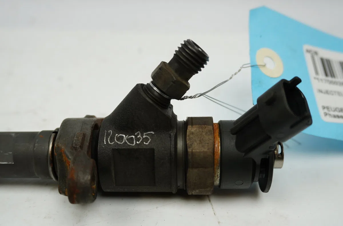 Injecteur Peugeot 308 I (4A_, 4C_) 1.6 hdi (2007-2014) 5 portes occasion