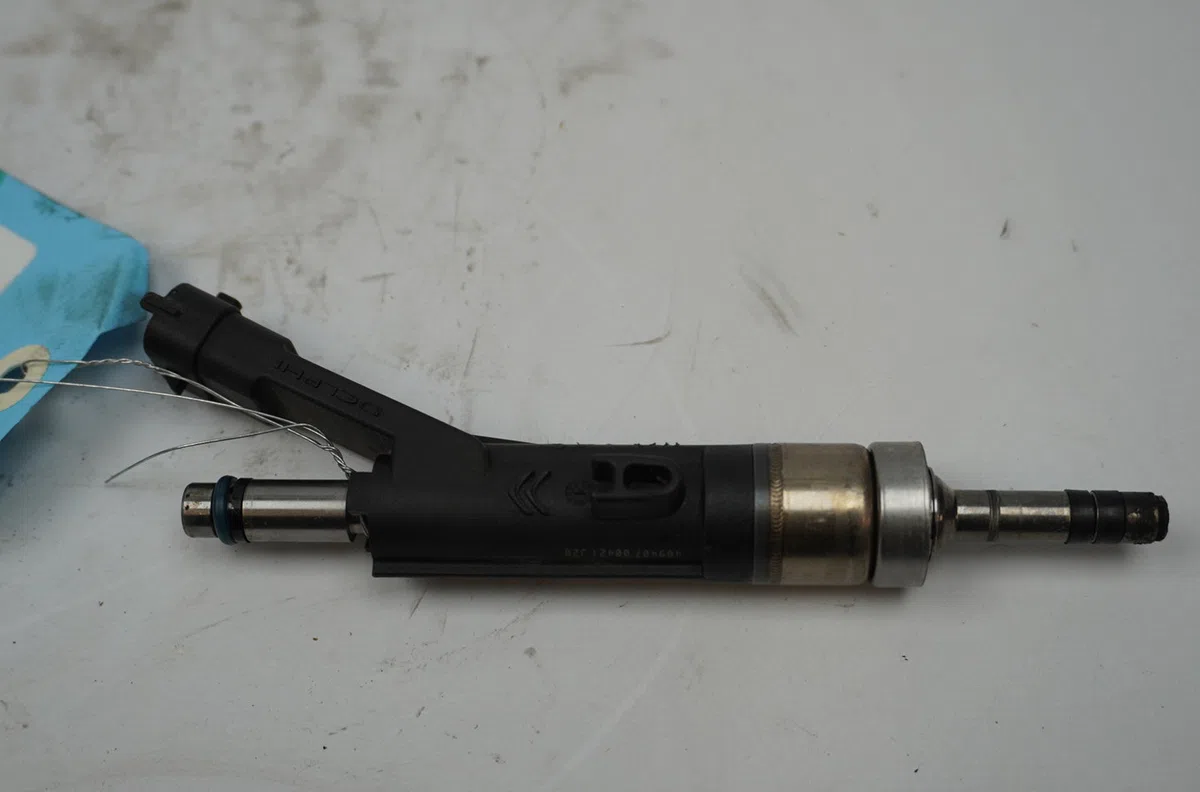 Injecteur Peugeot 308 II (LB_, LP_, LW_, LH_, L3_) 1.2 thp 130 (2013-2021) occasion