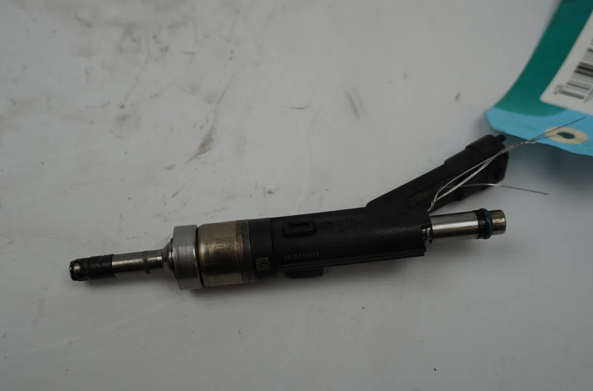 Injecteur Peugeot 308 II (LB_, LP_, LW_, LH_, L3_) 1.2 thp 130 (2013-2021) occasion