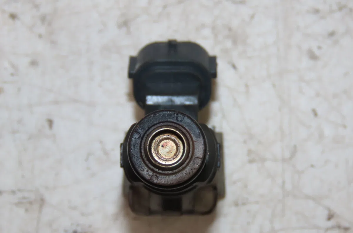 Injecteur Peugeot 308 II (LB_, LP_, LW_, LH_, L3_) 1.2 vti 72 (2013-2021) occasion