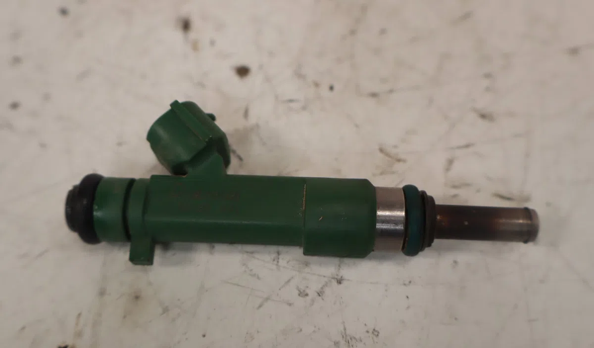 Injecteur Renault CAPTUR II (HF_) Tce 90 (hfm6) (2020) occasion