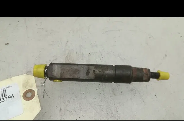 Injecteur Renault CLIO II (BB_, CB_) 1.9 dti (b-cb0u) (1999-2005) occasion