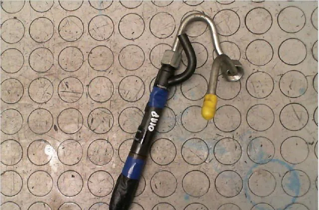 Injecteur RENAULT CLIO III 2012 occasion