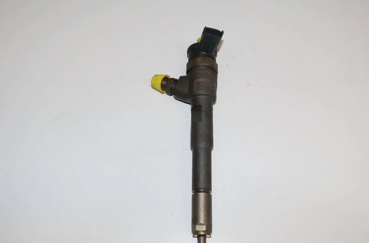 Injecteur Renault CLIO IV (BH_) 1.5 dci 75 (2012) 5 portes occasion