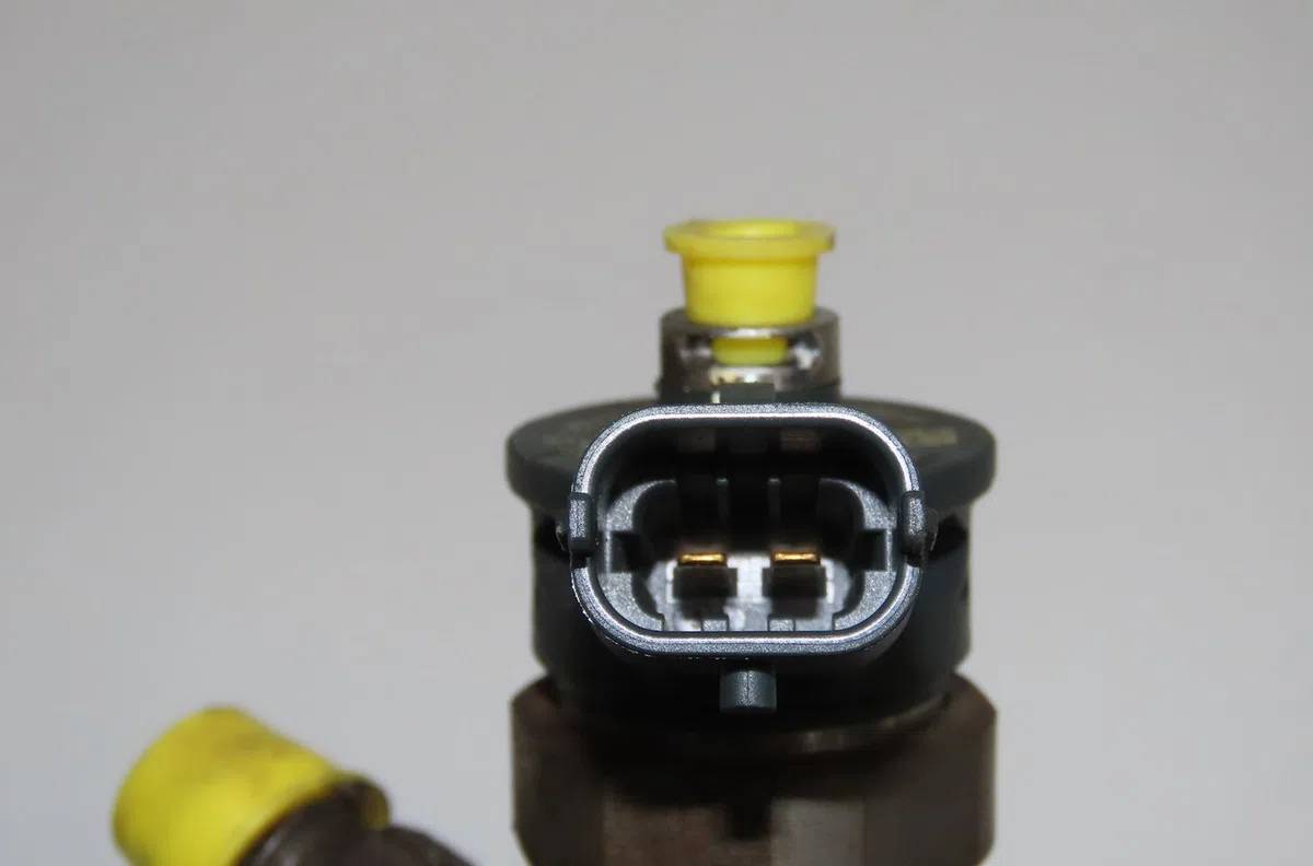 Injecteur Renault CLIO IV (BH_) 1.5 dci 75 (2012) 5 portes occasion