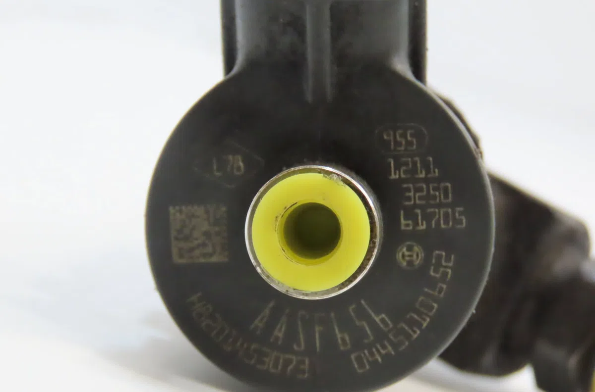 Injecteur Renault CLIO IV (BH_) 1.5 dci 90 (2012) 5 portes occasion