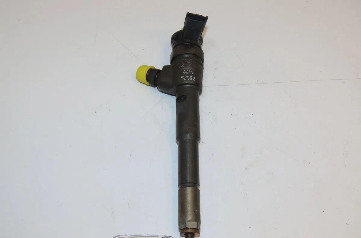 Injecteur Renault CLIO IV (BH_) 1.5 dci 90 (2012) 5 portes occasion