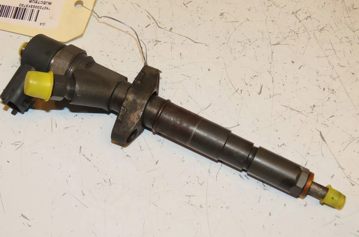 Injecteur Renault ESPACE III (JE0_) 2.2 dci (je0k) (2000-2002) 5 portes occasion