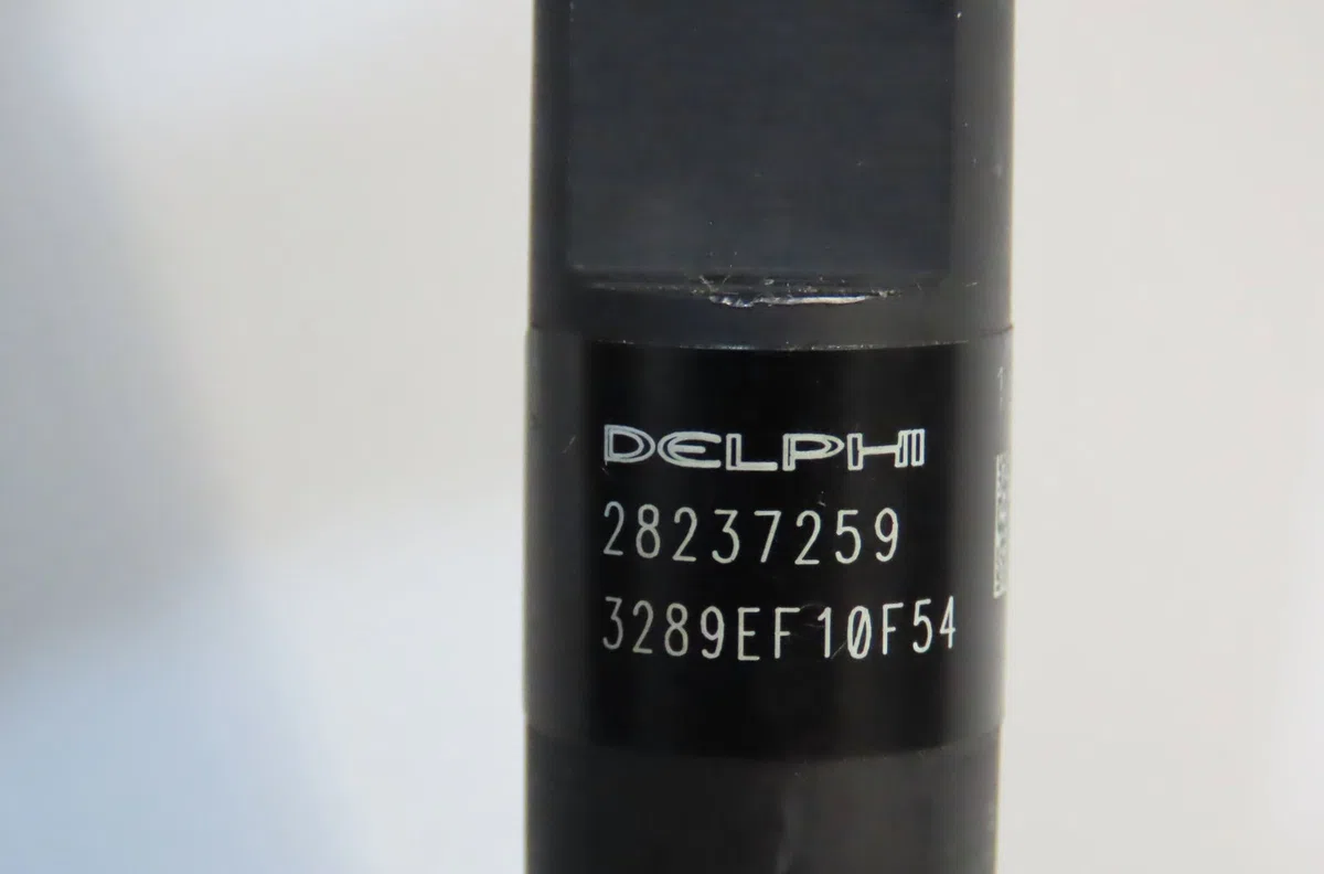 Injecteur Renault KANGOO Express (FW0-1_) 1.5 dci 90 (fw0g, fw05, fw08, fw11) (2009) 4 portes occasion