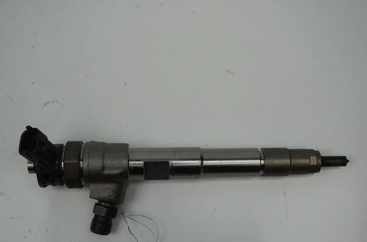Injecteur Renault KANGOO III Camionnette-Monospace 1.5 blue dci 95 (fjab) (2021) occasion