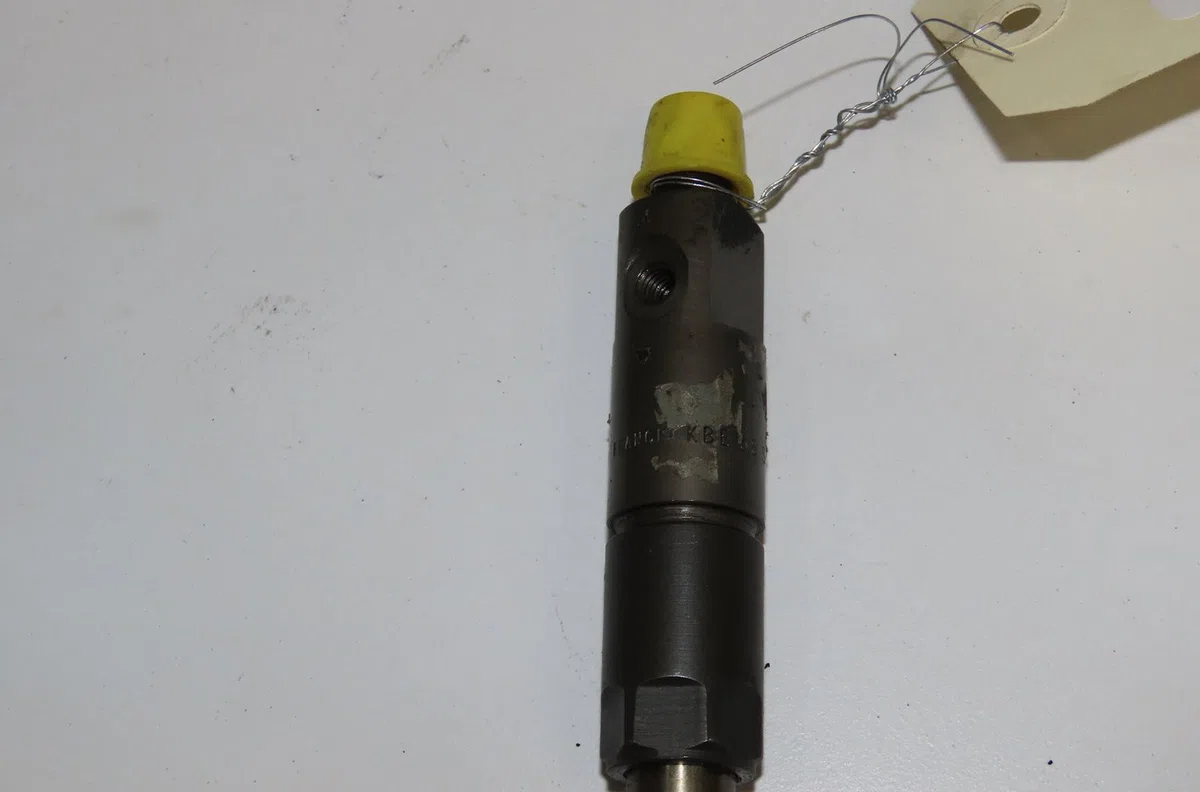 Injecteur Renault MASTER II Camionnette (FD) 2.5 d (1998-2001) occasion
