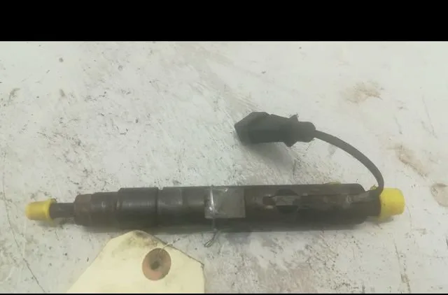 Injecteur Renault MEGANE I (BA0-1_) 1.9 dti (ba08, ba0n) (1997-2001) occasion