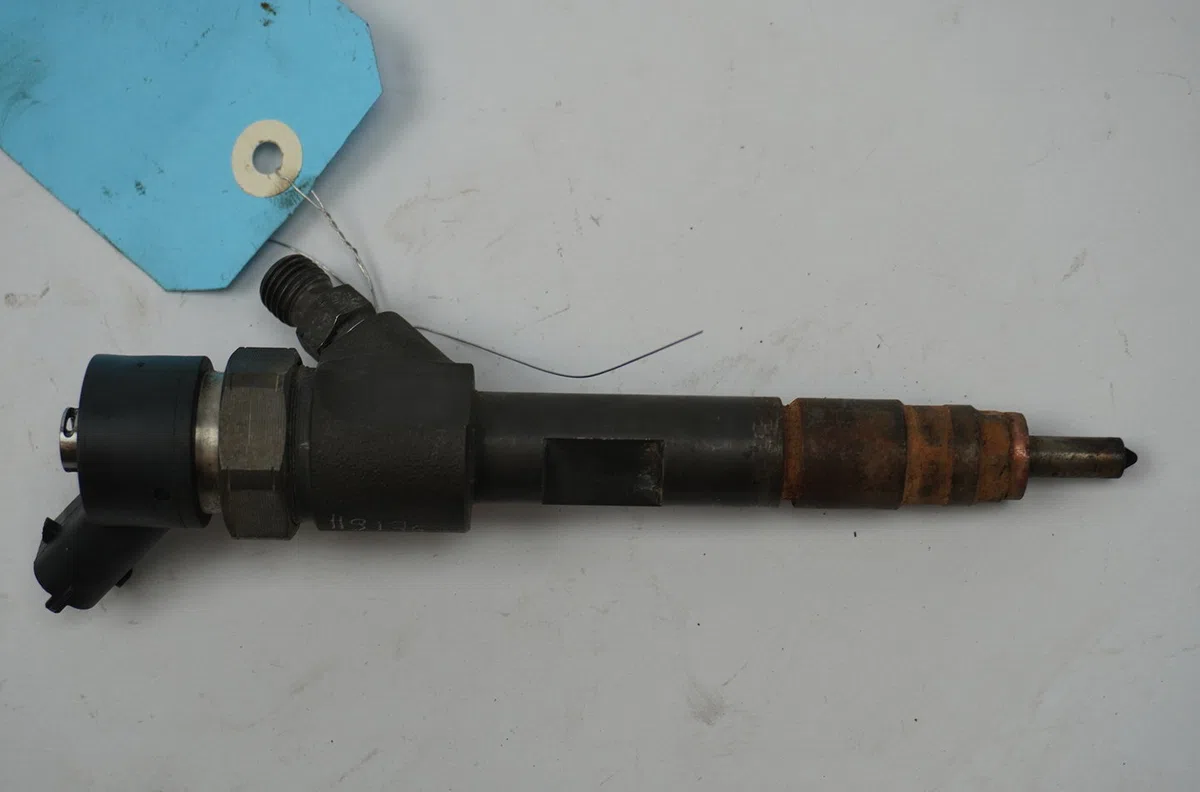 Injecteur Renault MEGANE II (BM0-1_, CM0-1_) 1.9 dci (bm0g, cm0g) (2002-2008) 5 portes occasion