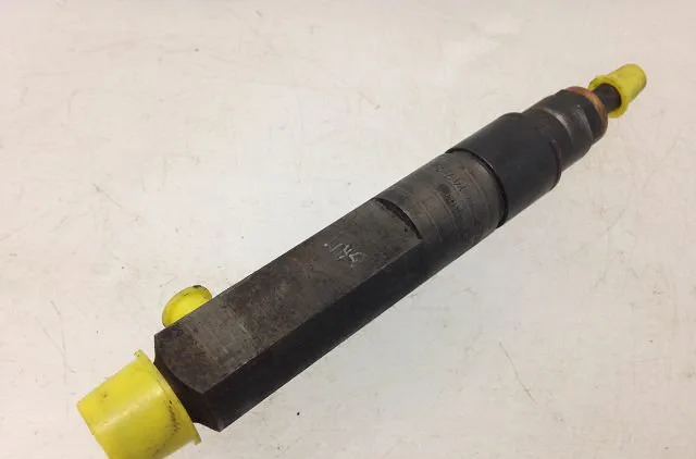 Injecteur RENAULT MEGANE SCENIC I 1998 occasion