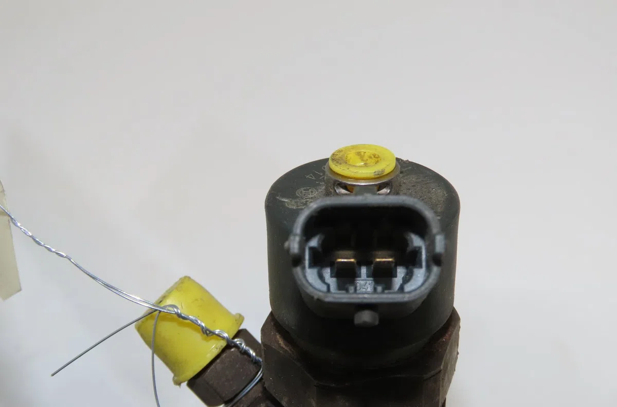Injecteur RENAULT MEGANE SCENIC I 2002 occasion