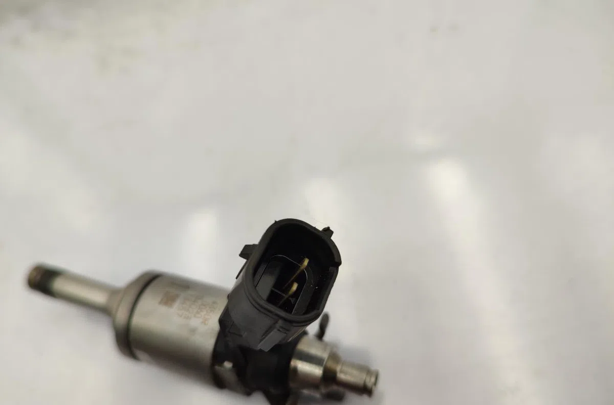Injecteur RENAULT SCENIC 3 PHASE 3 occasion