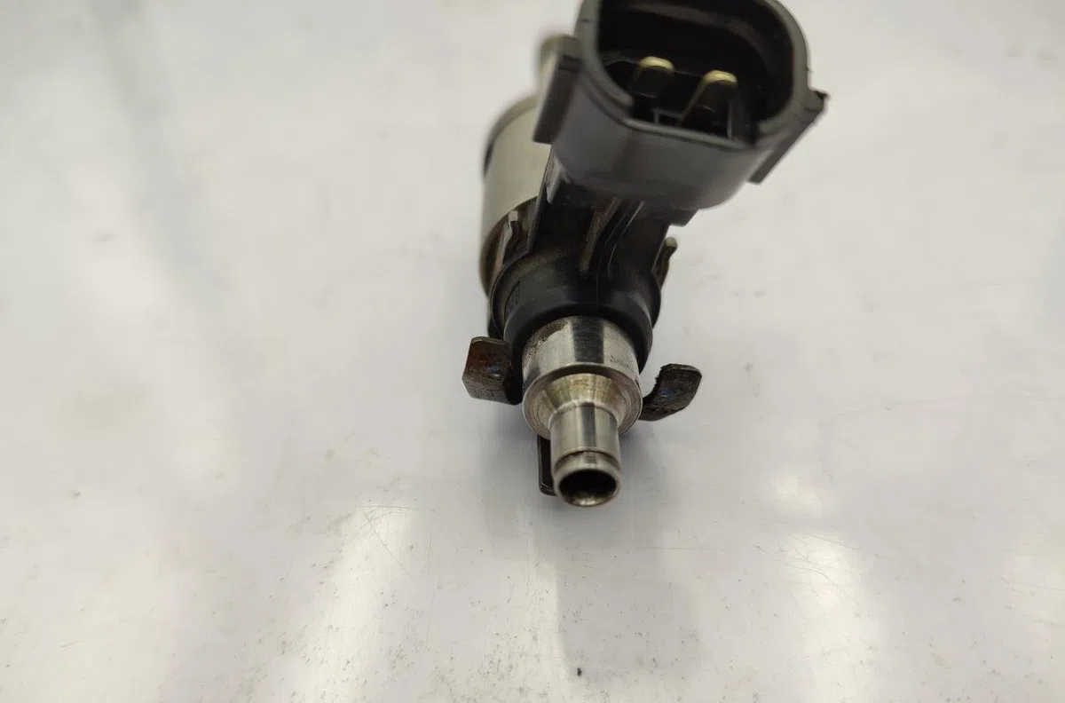 Injecteur RENAULT SCENIC 3 PHASE 3 occasion