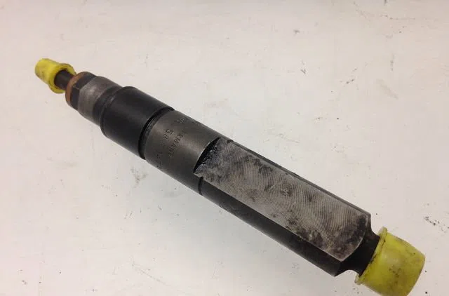 Injecteur RENAULT SCENIC I 1998 occasion
