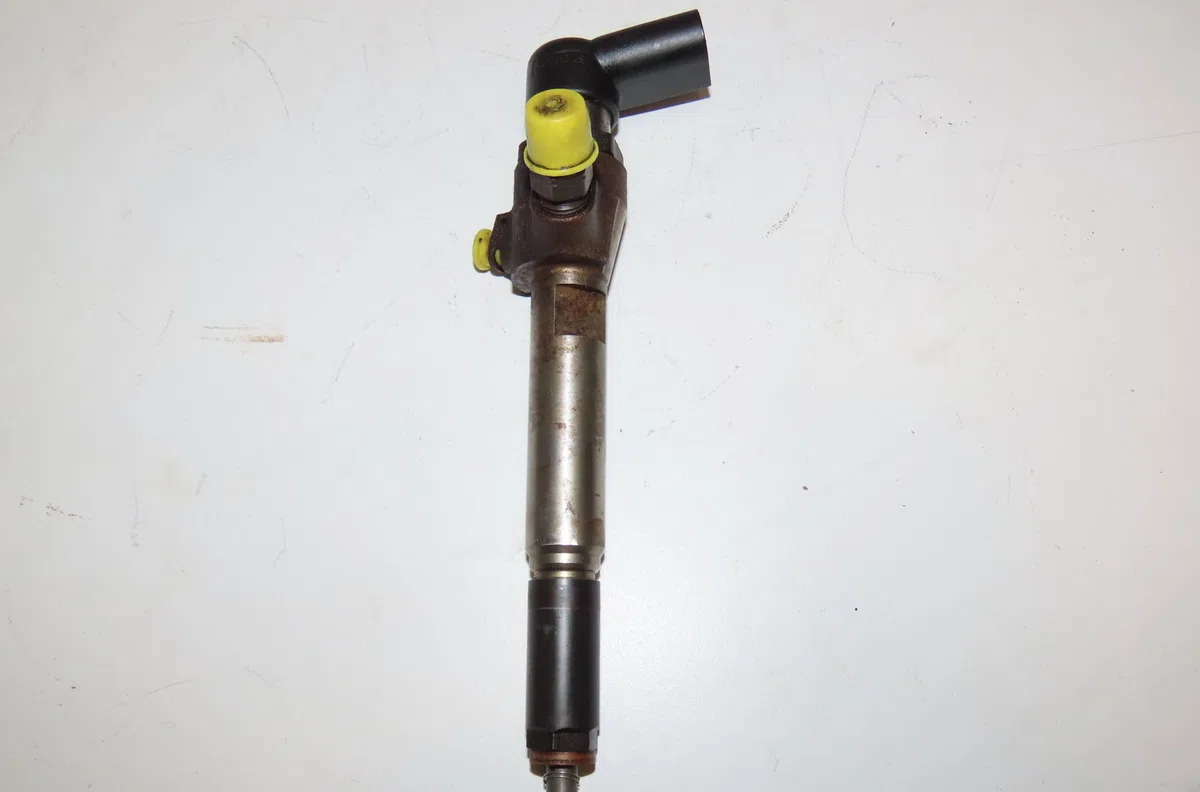 Injecteur Renault SCÉNIC II (JM0-1_) 1.5 dci (jm1e, jm16) (2005-2008) 5 portes occasion