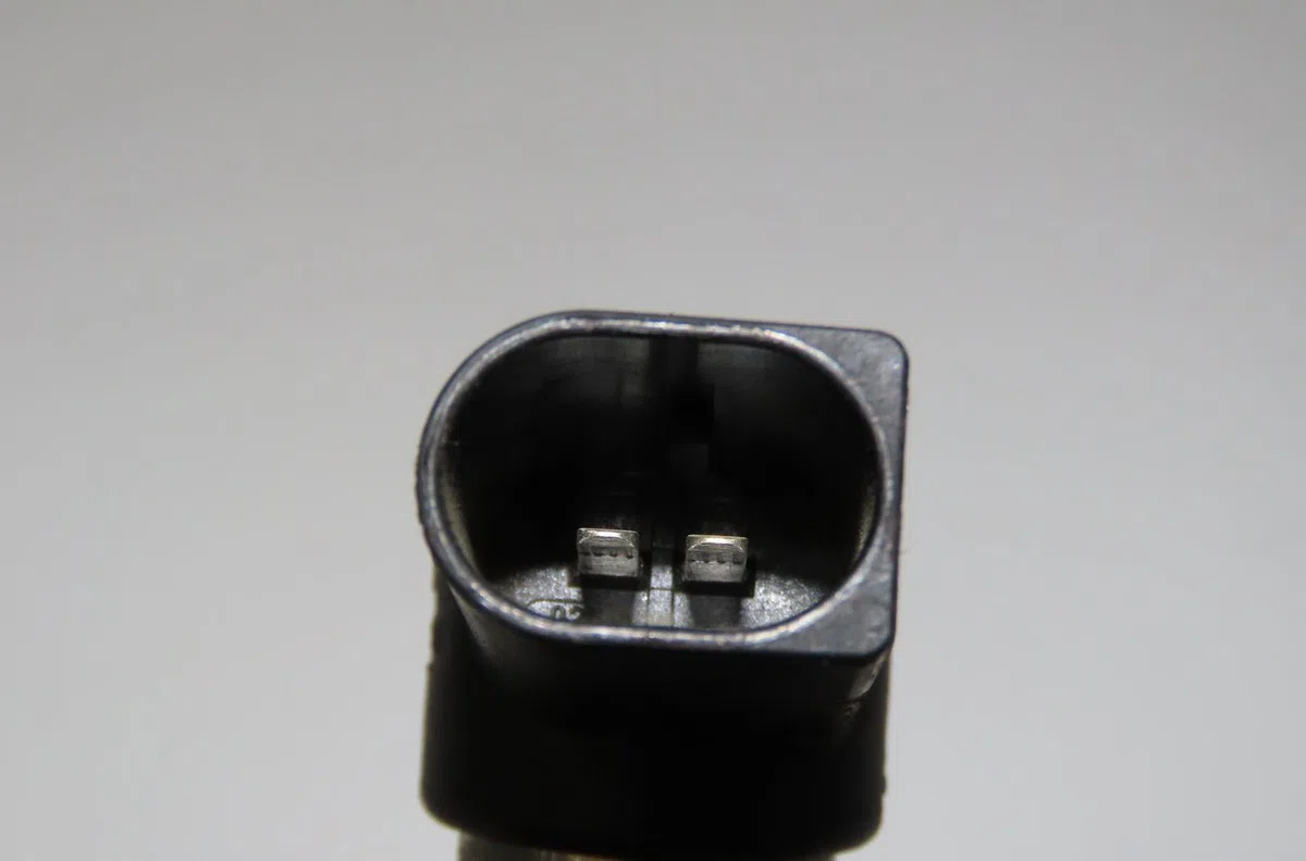 Injecteur Renault SCÉNIC III (JZ0-1_) 1.5 dci (2009) 5 portes occasion