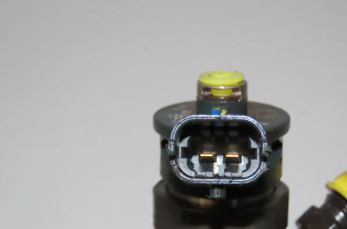 Injecteur Renault SCÉNIC III (JZ0-1_) 1.6 dci (jz00, jz12) (2011) 5 portes occasion