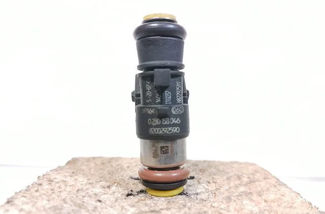 Injecteur Renault TWINGO II (CN0_) 1.2 16v (cn0k, cn0v) (2007) 3 portes occasion