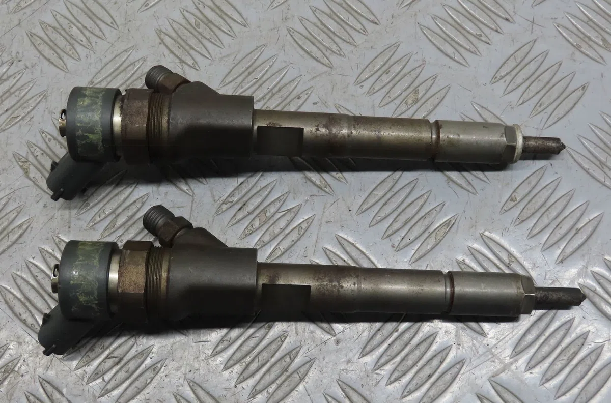 Injecteur Toyota YARIS (_P1_) 1.4 d-4d (nlp10_) (2001-2005) occasion