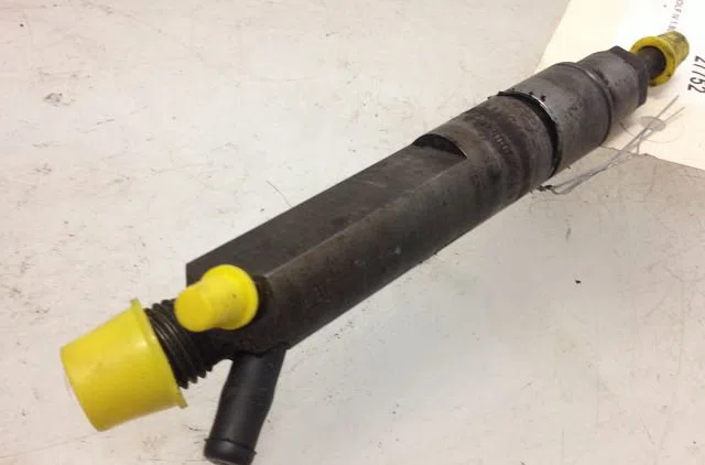 Injecteur VOLKSWAGEN GOLF IV 2000 occasion