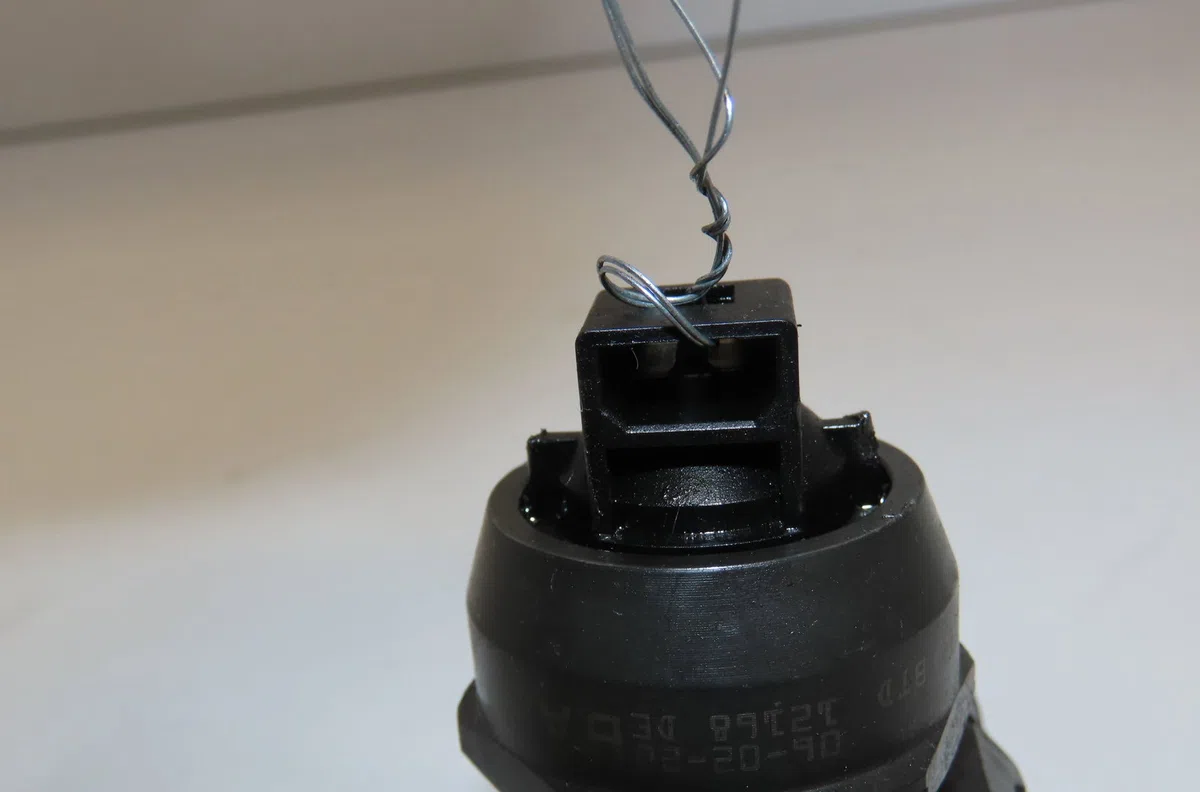 Injecteur Volkswagen GOLF V (1K1) 1.9 tdi (2003-2008) 5 portes occasion