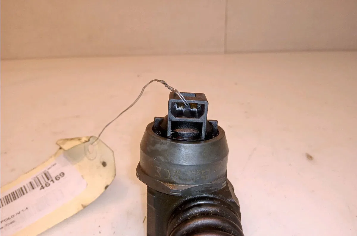 Injecteur Volkswagen POLO (9N_, 9A_) 1.4 tdi (2001-2005) 3 portes occasion