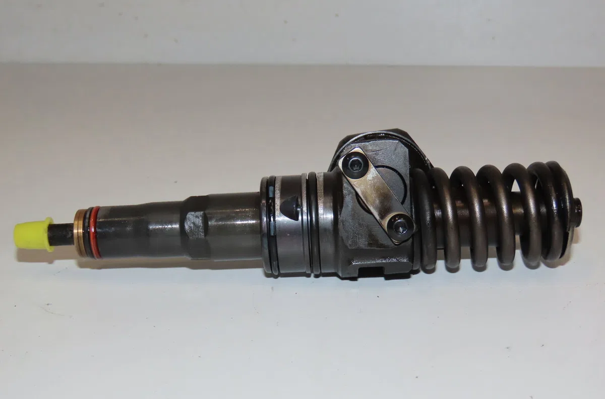 Injecteur Volkswagen POLO (9N_, 9A_) 1.4 tdi (2001-2005) 3 portes occasion