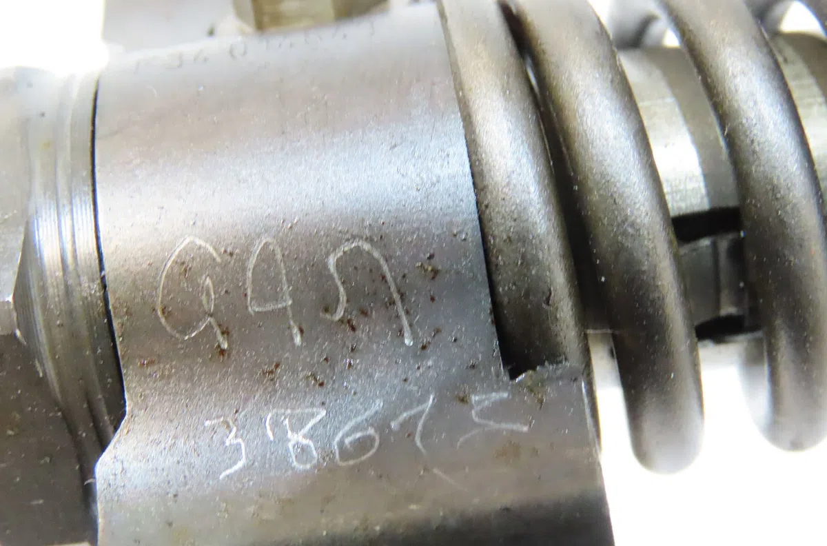 Injecteur Volkswagen TOURAN (1T1, 1T2) 2.0 tdi 16v (2003-2010) 5 portes occasion