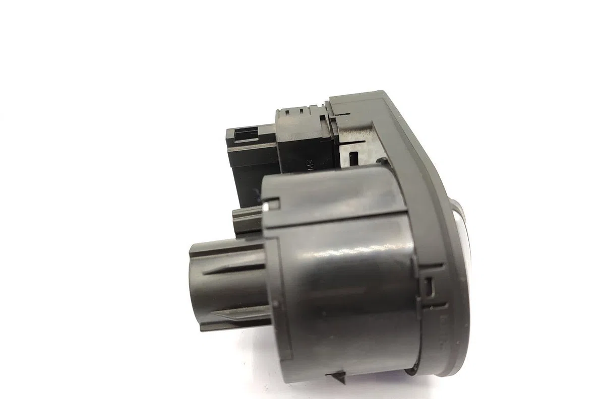 Interrupteur commande de phares AUDI A1 1 PHASE 1 occasion