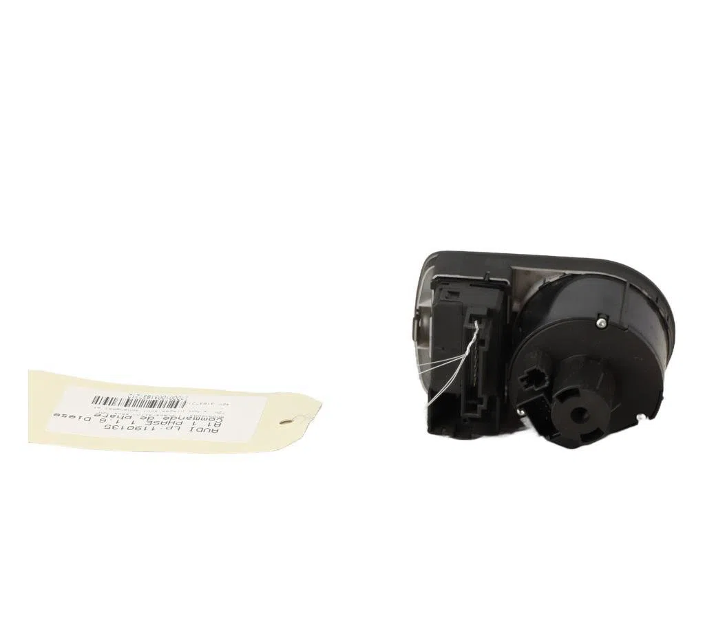 Interrupteur commande de phares Audi A1 (8X1, 8XK) 1.6 tdi (2011-2015) occasion