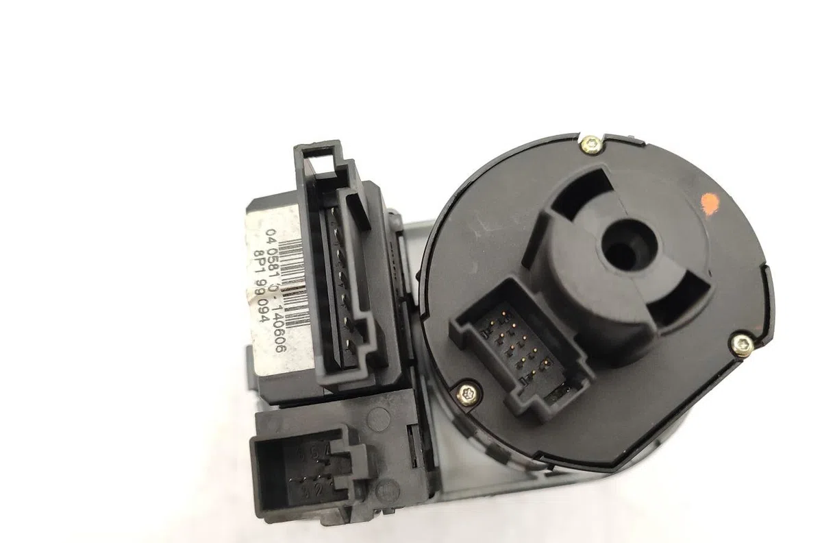 Interrupteur commande de phares AUDI A3 2 PHASE 1 occasion
