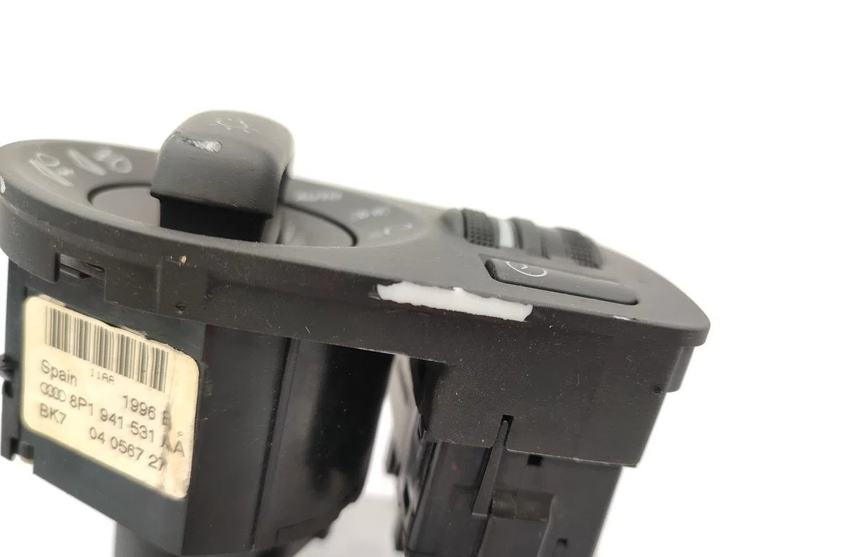 Interrupteur commande de phares AUDI A3 2 PHASE 1 occasion
