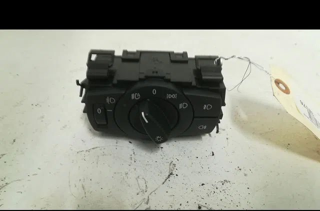 Interrupteur commande de phares Bmw 3 (E90) 318 i (2005-2007) occasion