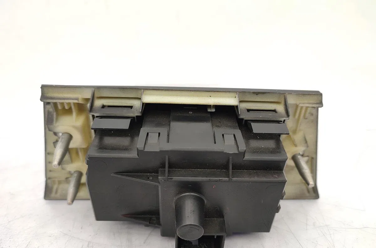 Interrupteur commande de phares BMW SERIE 3 E90 PHASE 1 occasion