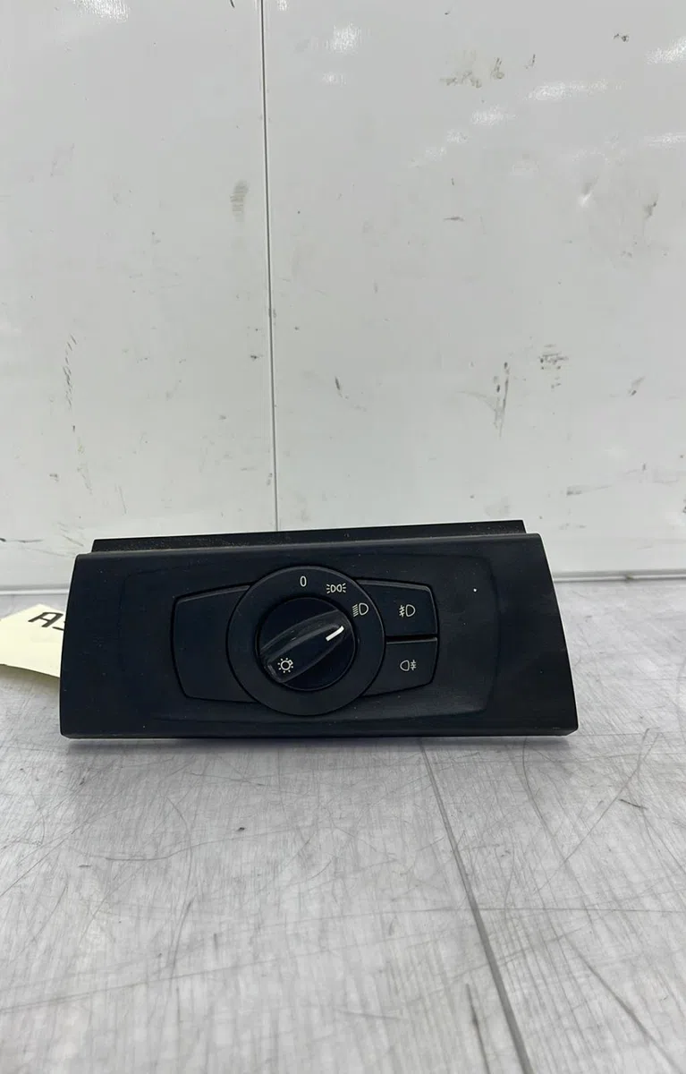 Interrupteur commande de phares BMW SERIE 3 E91 TOURING PHASE 1 BREAK occasion