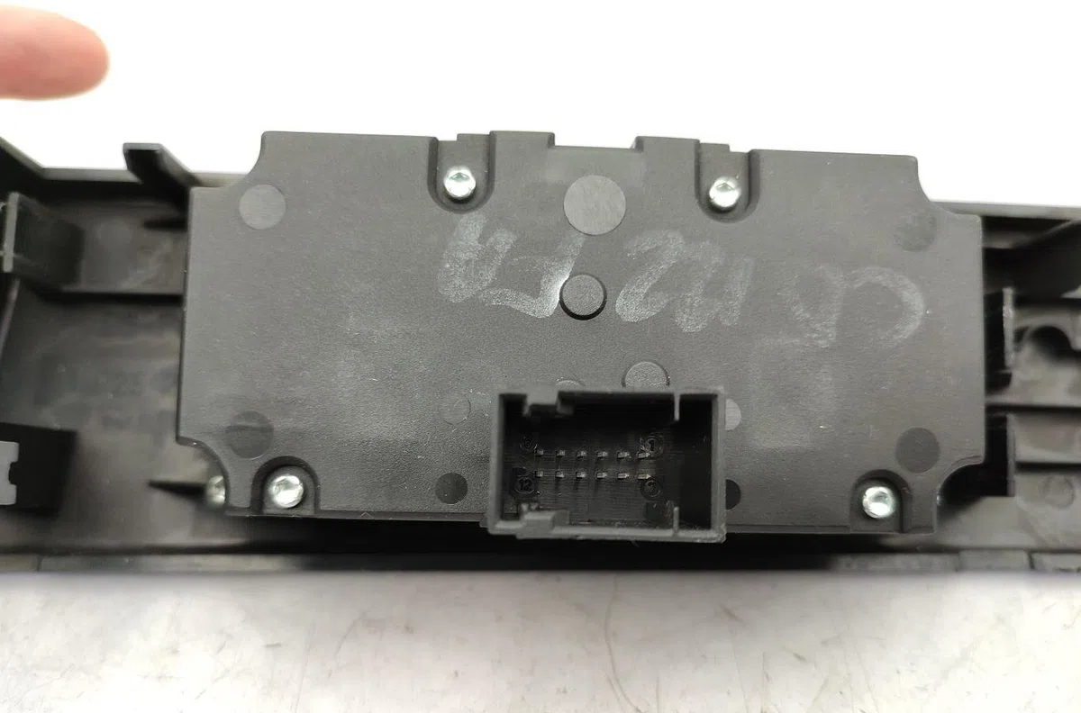 Interrupteur commande de phares BMW SERIE 5 E60 PHASE 2 occasion
